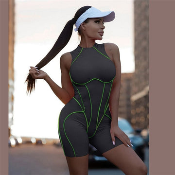 Sleeveless Contrast Line Backless Jumpsuit