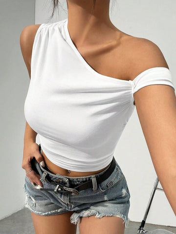 Sexy Off-shoulder Asymmetrical Solid Color Cropped Top