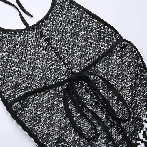 Sexy Halter Neck Contrast Striped Backless Lace-up Jumpsuit Romper