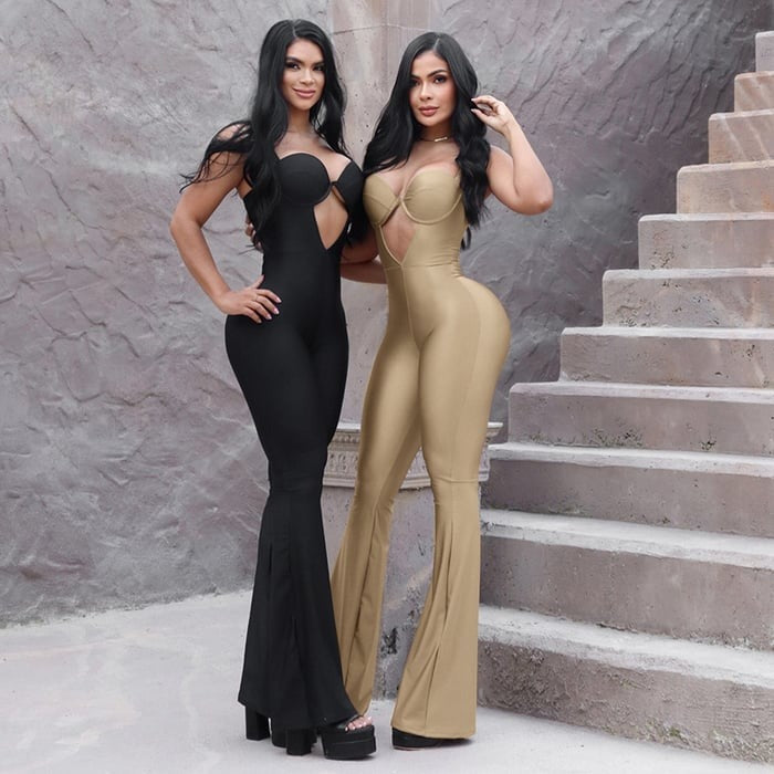 Sexy Hollow Sling Peach Hip-lifting Flared Jumpsuit