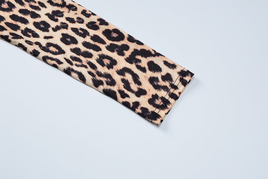 Leopard Print Square Neck Long-sleeved Crop Top & Flared Leggings Two-pieces Suit