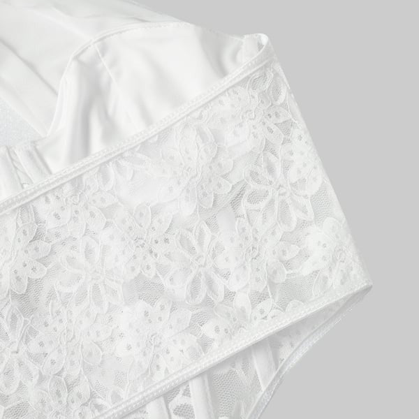 Sexy Lace Splice Halter Neck Tops