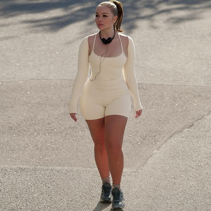 Sexy U-neck Cape Cross Strap Jumpsuit Romper