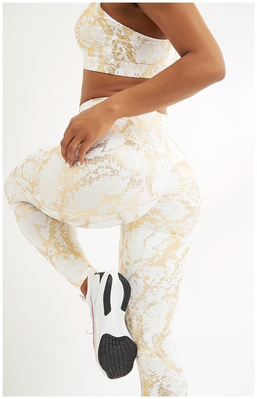 BREEHER Snake Pattern Printed Butt Lifting Leggings