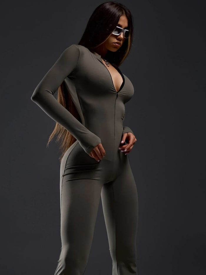 Female Trendy Zipper Flare Body-fit Jumpsuit