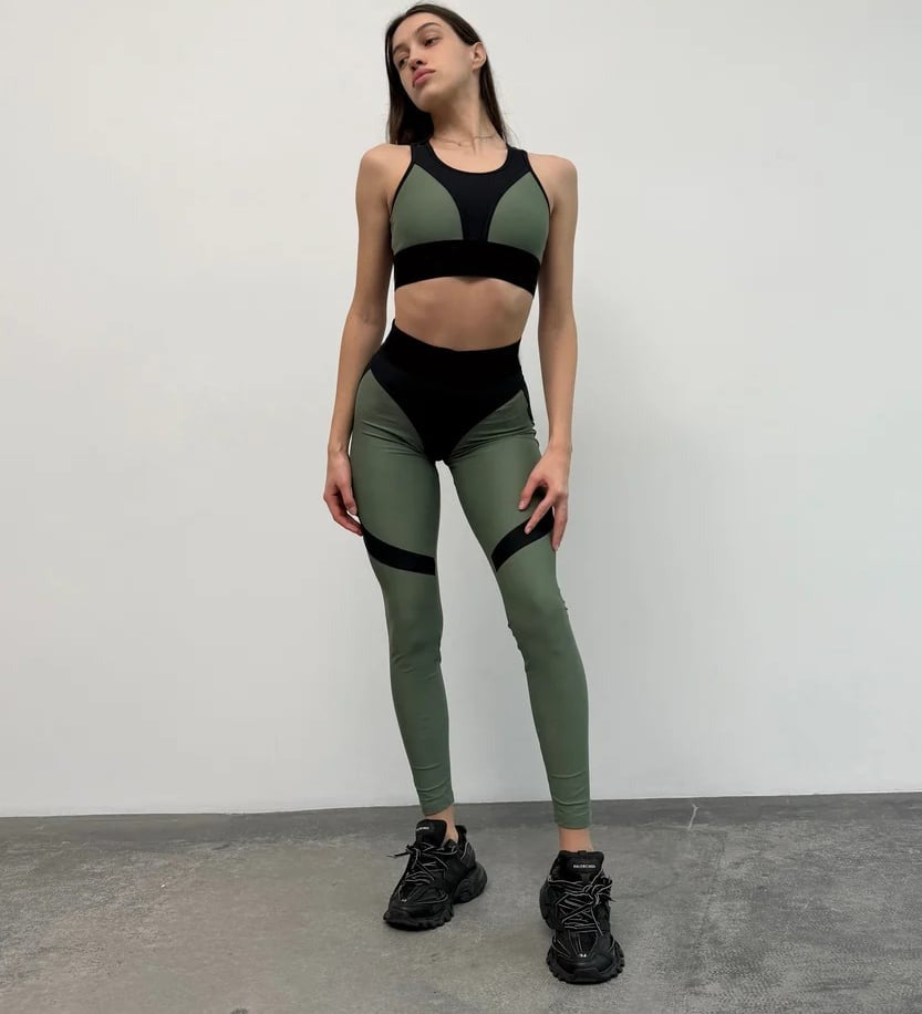 BREEHER Super Nuts Push-Up "Olive" Stitching Peach Hip Lifting Leggings
