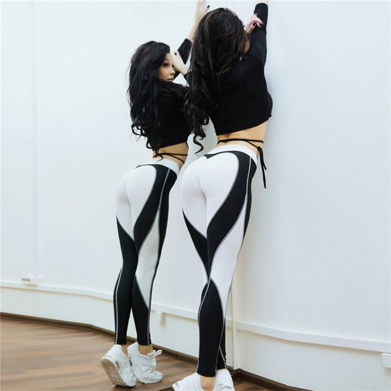 Contrast Color Stitching Heart Peach Hip Yoga Leggings