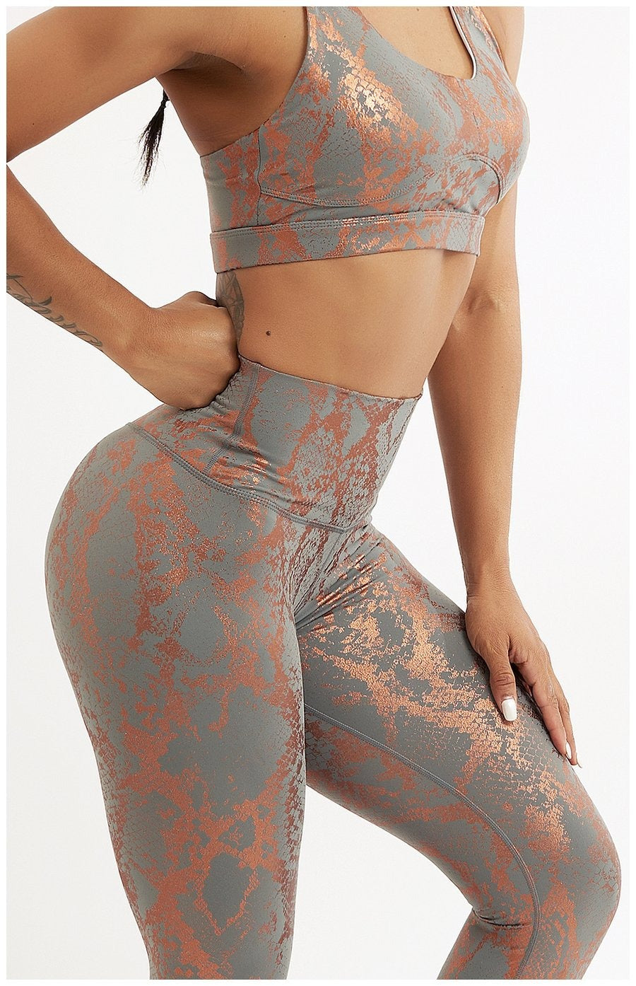BREEHER Snake Pattern Printed Butt Lifting Leggings