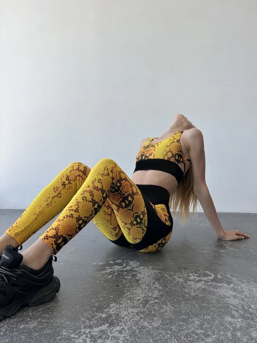 Sexy Gold Snake Pattern Printed Hip-Lifting Yoga Leggings