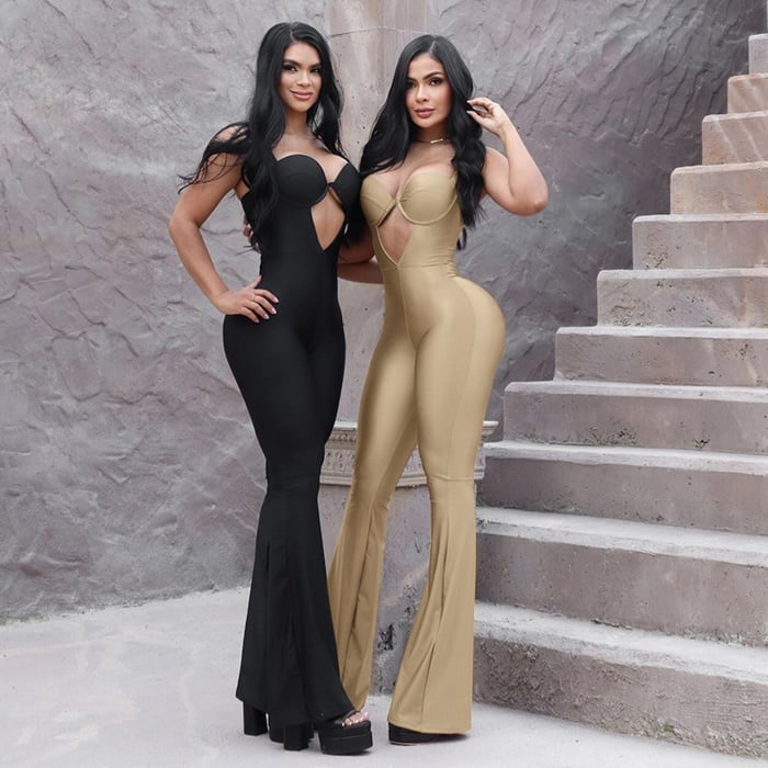 Sexy Hollow Sling Peach Hip-lifting Flared Jumpsuit