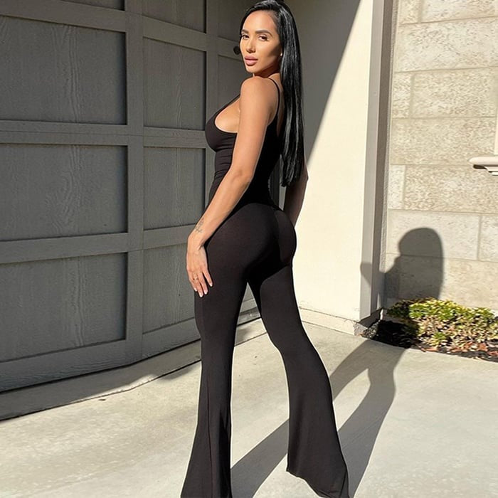 Sexy U-neck Halter Backless Solid Color Jumpsuit