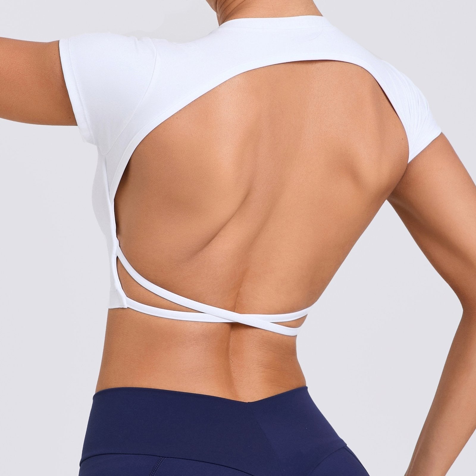 Backless Cross Strap Yoga Short Sleeve Top With Chest Pads